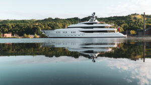 Hampshire Yacht in Houghton Michigan